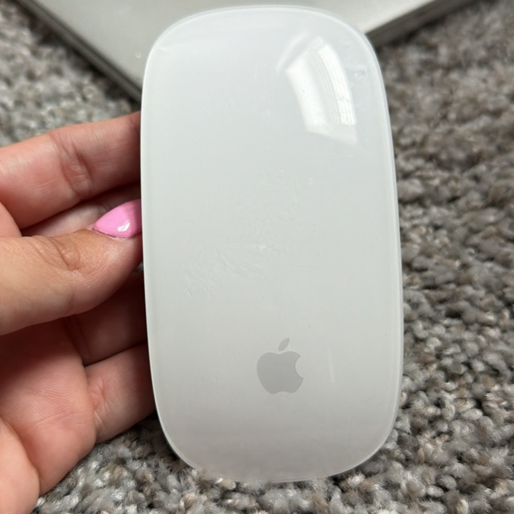 Apple Magic Mouse 2 (Model A1657)